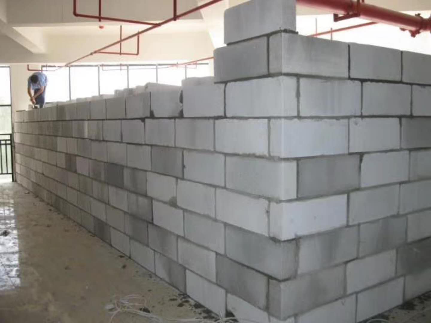 顺平蒸压加气混凝土砌块承重墙静力和抗震性能的研究